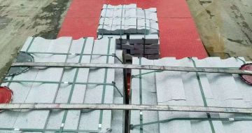 南昌 芝麻白仿形加直形路沿石出货日常