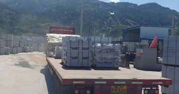 南昌 芝麻白仿形路沿石，直形路沿石