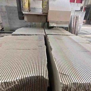 南昌 车间生产日常，黄金麻白麻花岗岩