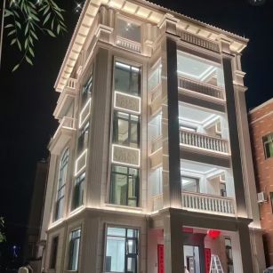 南昌 芝麻白花岗岩别墅外墙夜间效果