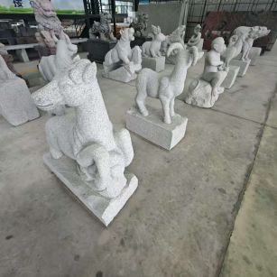 南昌 芝麻白花岗岩造型立体雕刻——十二生肖