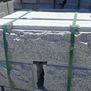 南昌 芝麻白花岗岩自然面成品