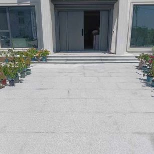 南昌 芝麻白花岗岩地铺石地面铺装