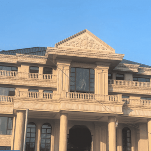 南昌黄金麻别墅外墙干挂石材效果示例