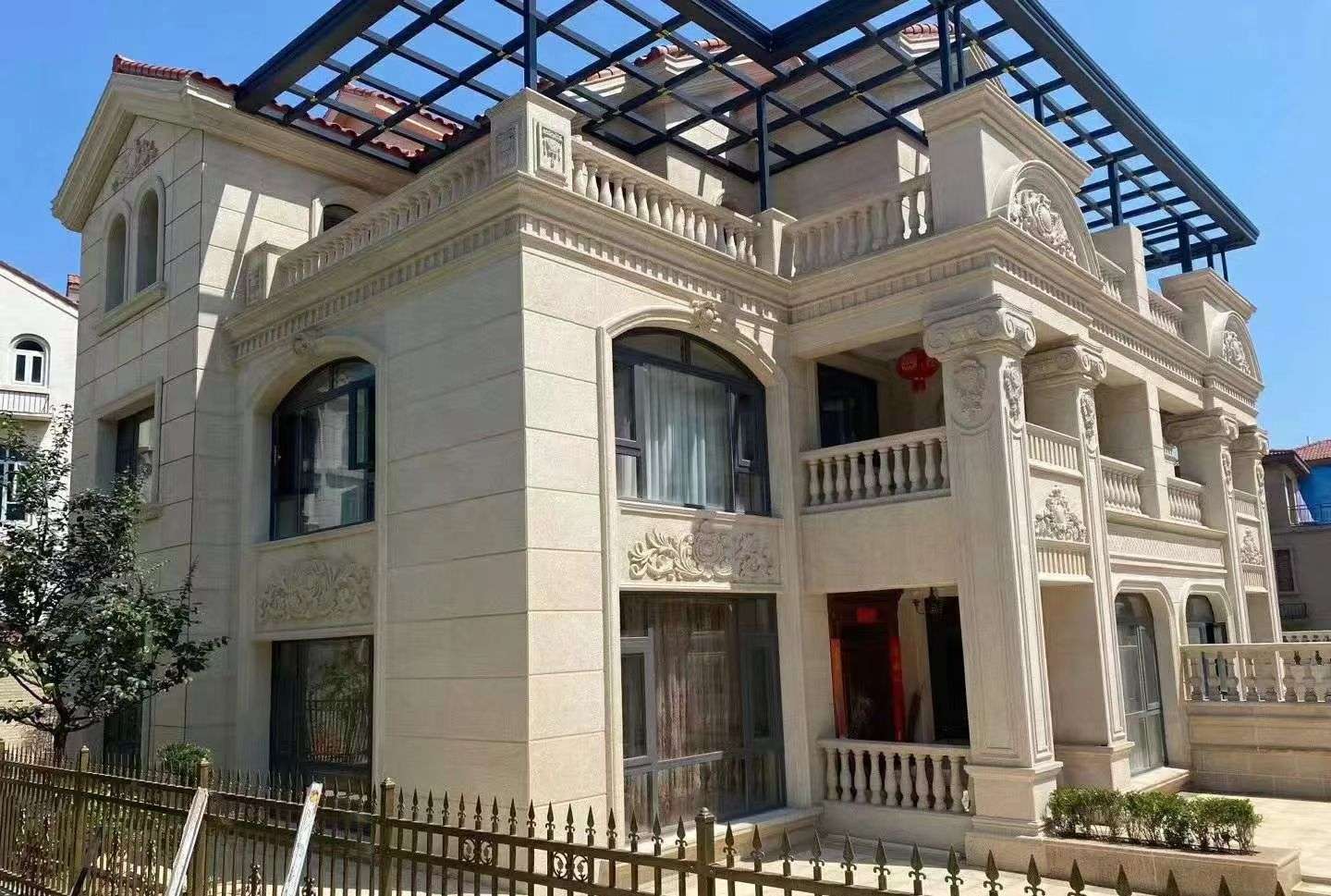 南昌 黄金麻花岗岩荔枝面别墅外墙干挂