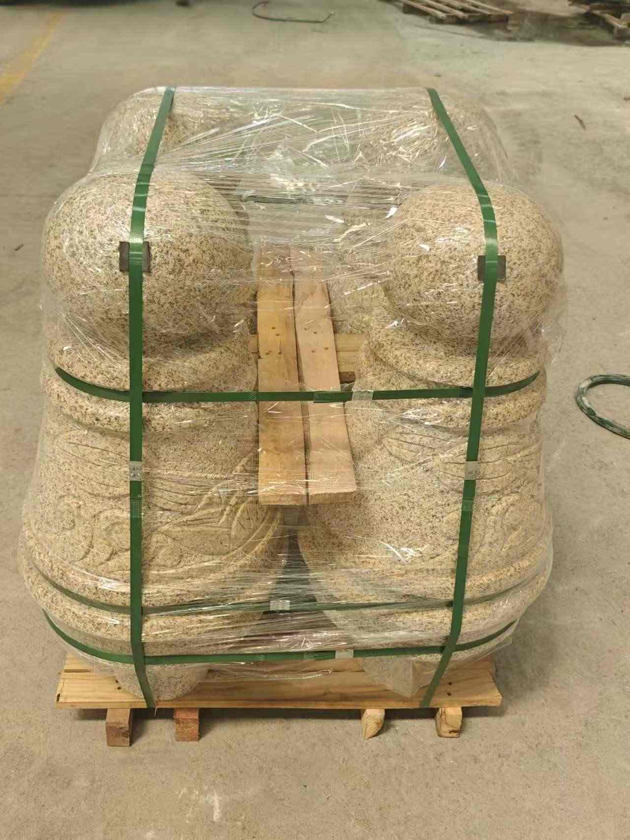 南昌 黄金麻异形定制雕花——棒棒糖挡车柱