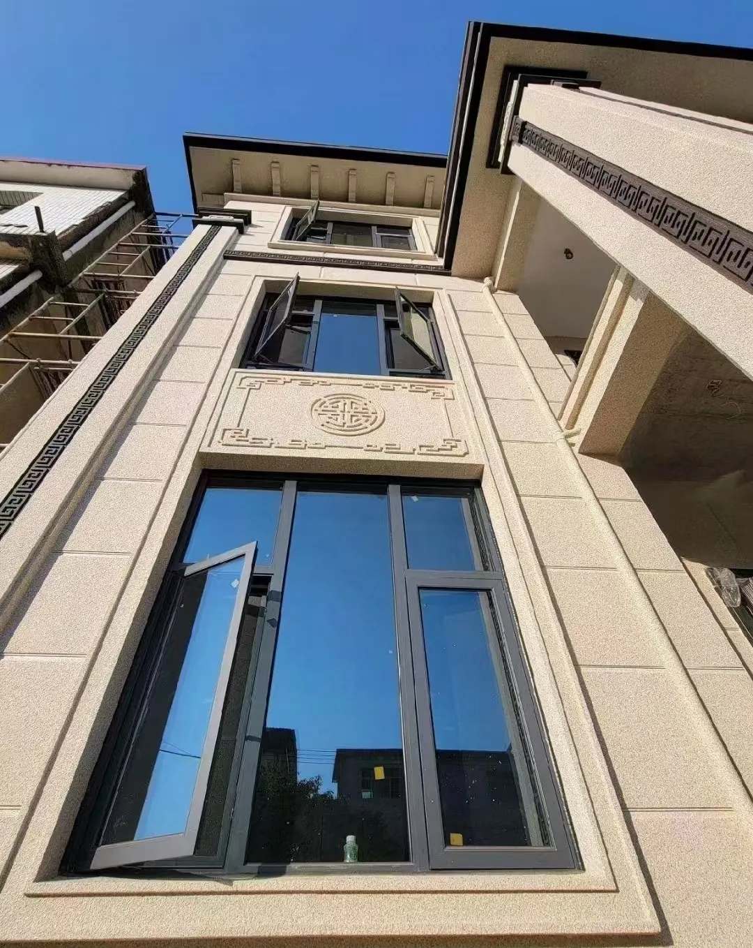 南昌 黄金麻荔枝面别墅外墙干挂效果展示