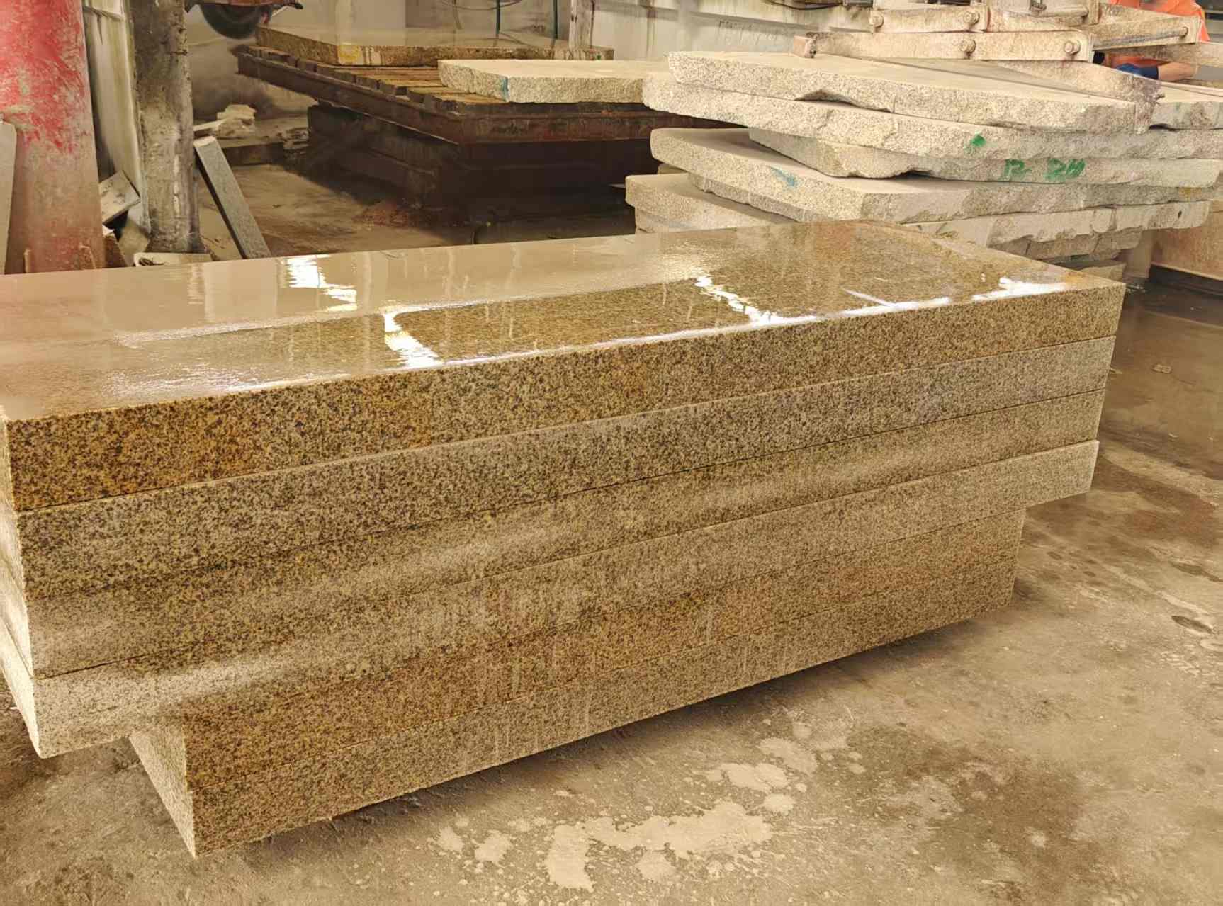 南昌 黄金麻栏杆料半成品加工中